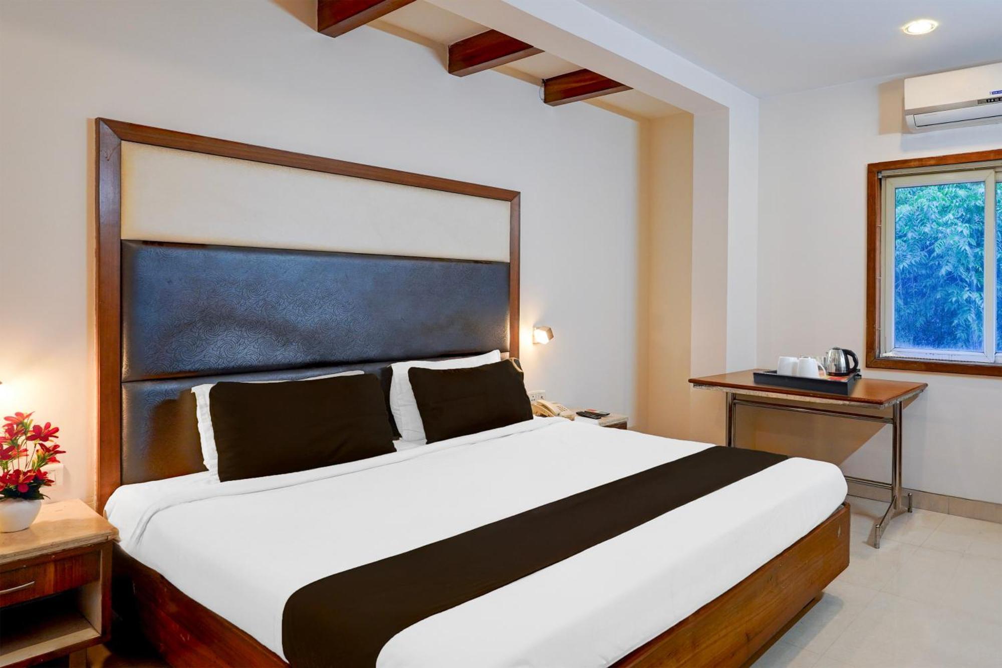 Super Townhouse Arcot Road Near Kauvery Hospital 钦奈 外观 照片
