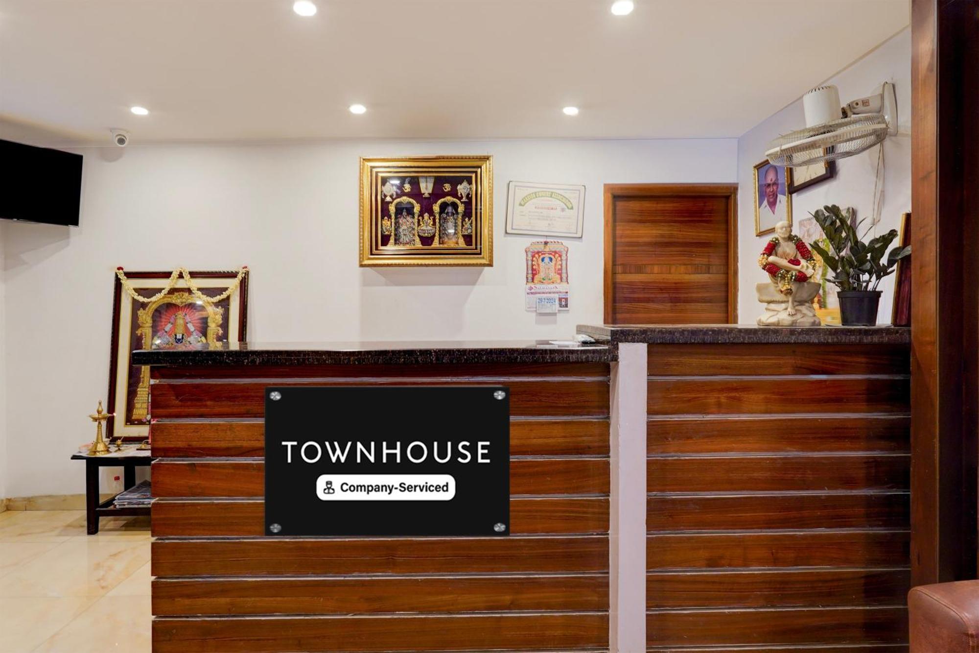 Super Townhouse Arcot Road Near Kauvery Hospital 钦奈 外观 照片